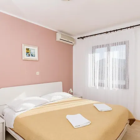 & Katarina Vendégház Slano